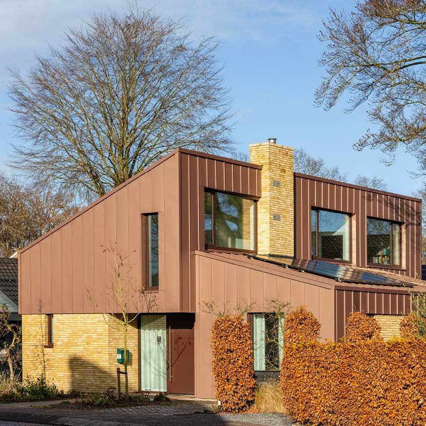 Blokje Felsdak met NedZink Nuance Red Nunspeet